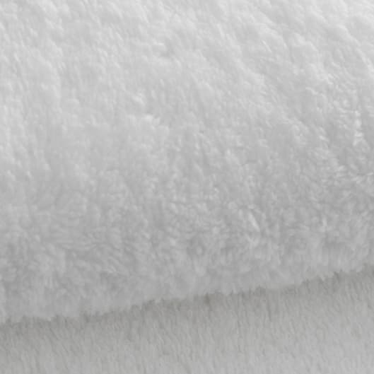 Hybrid Lash Fill Bundle at Rooted Company in Belmond, IA